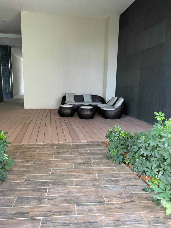 Luxury Suites At Eaton Klcc Kuala Lumpur Buitenkant foto