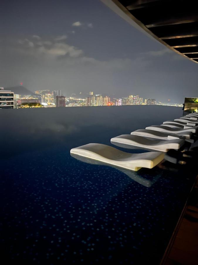 Luxury Suites At Eaton Klcc Kuala Lumpur Buitenkant foto