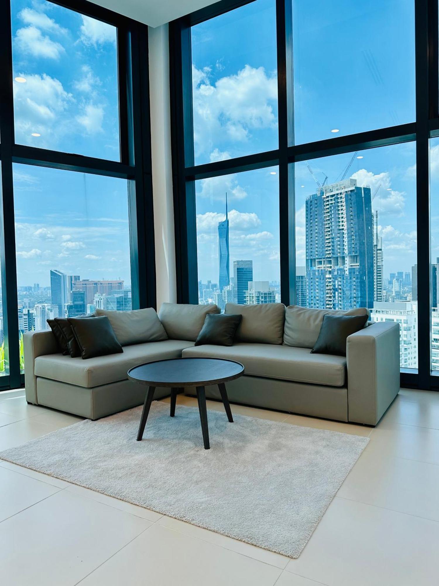 Luxury Suites At Eaton Klcc Kuala Lumpur Buitenkant foto